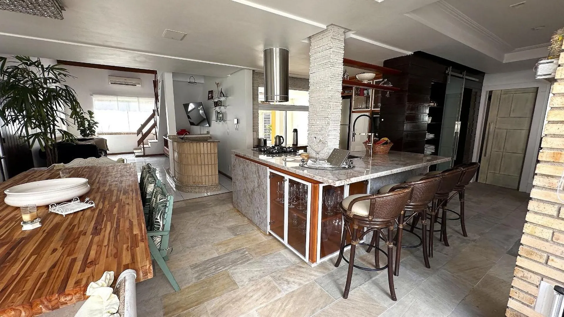 Curta! |135| Casa | Piscina | Prox. Roda Gigante Balneário Camboriú Semesterbostad