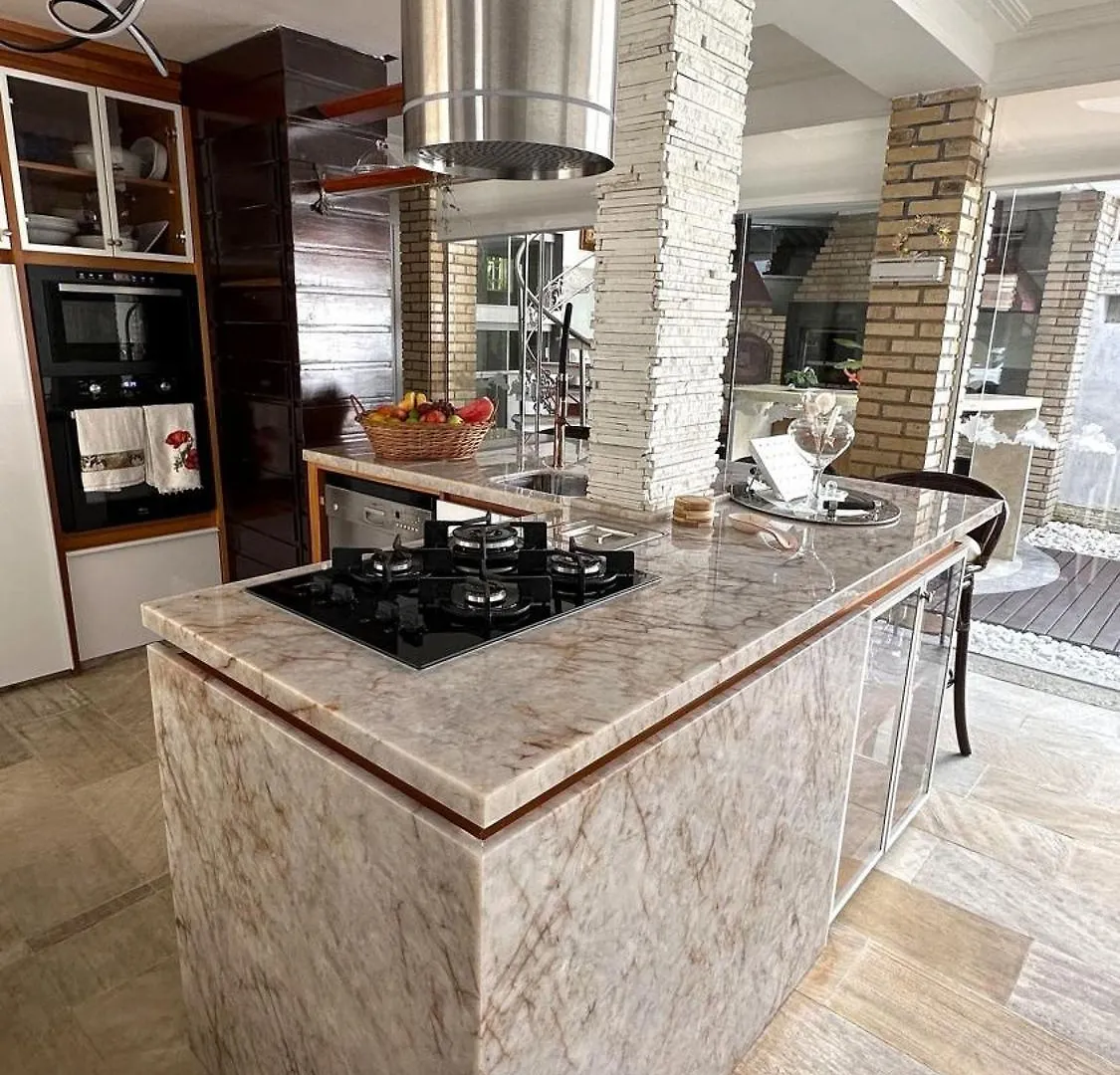 Semesterbostad Curta! |135| Casa | Piscina | Prox. Roda Gigante Balneário Camboriú