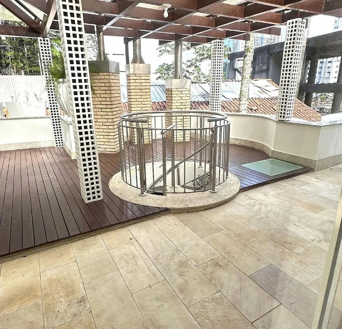 Curta! |135| Casa | Piscina | Prox. Roda Gigante Balneário Camboriú Brasilien